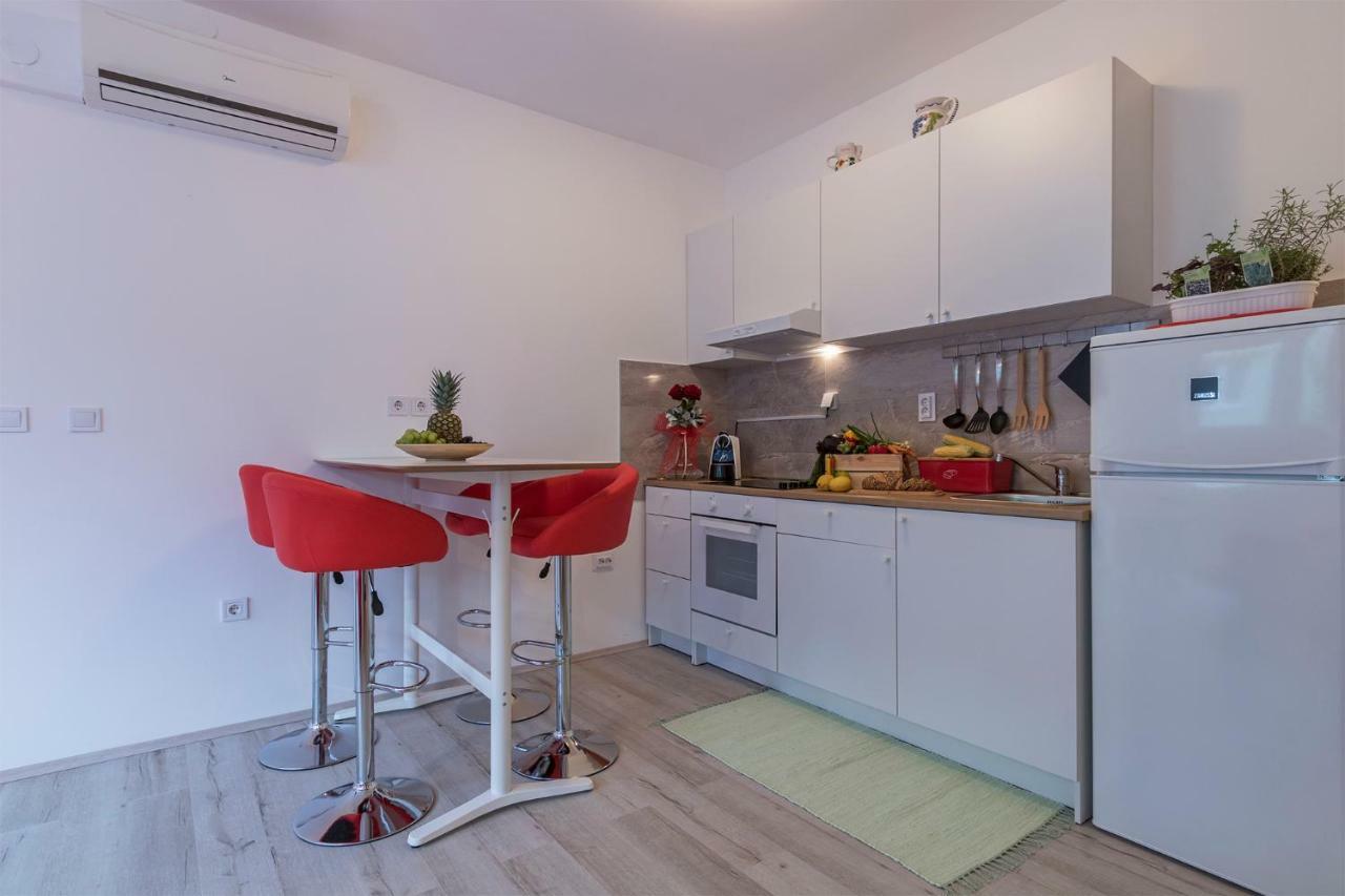 Apartment Danijela I Πούλα Εξωτερικό φωτογραφία